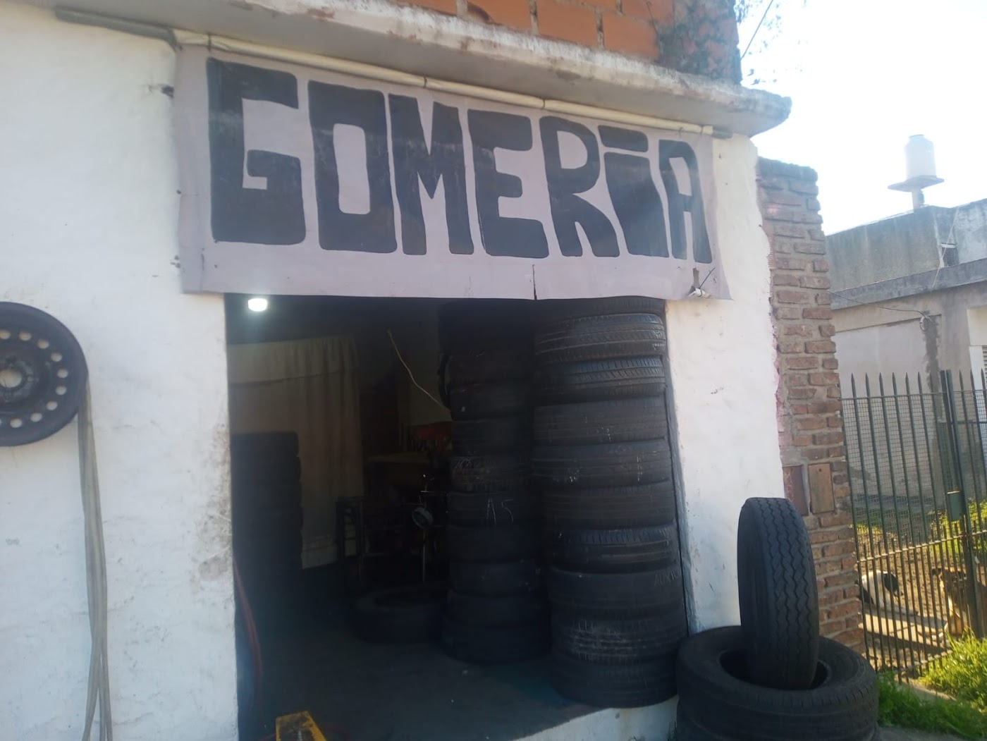 Gomería el natita