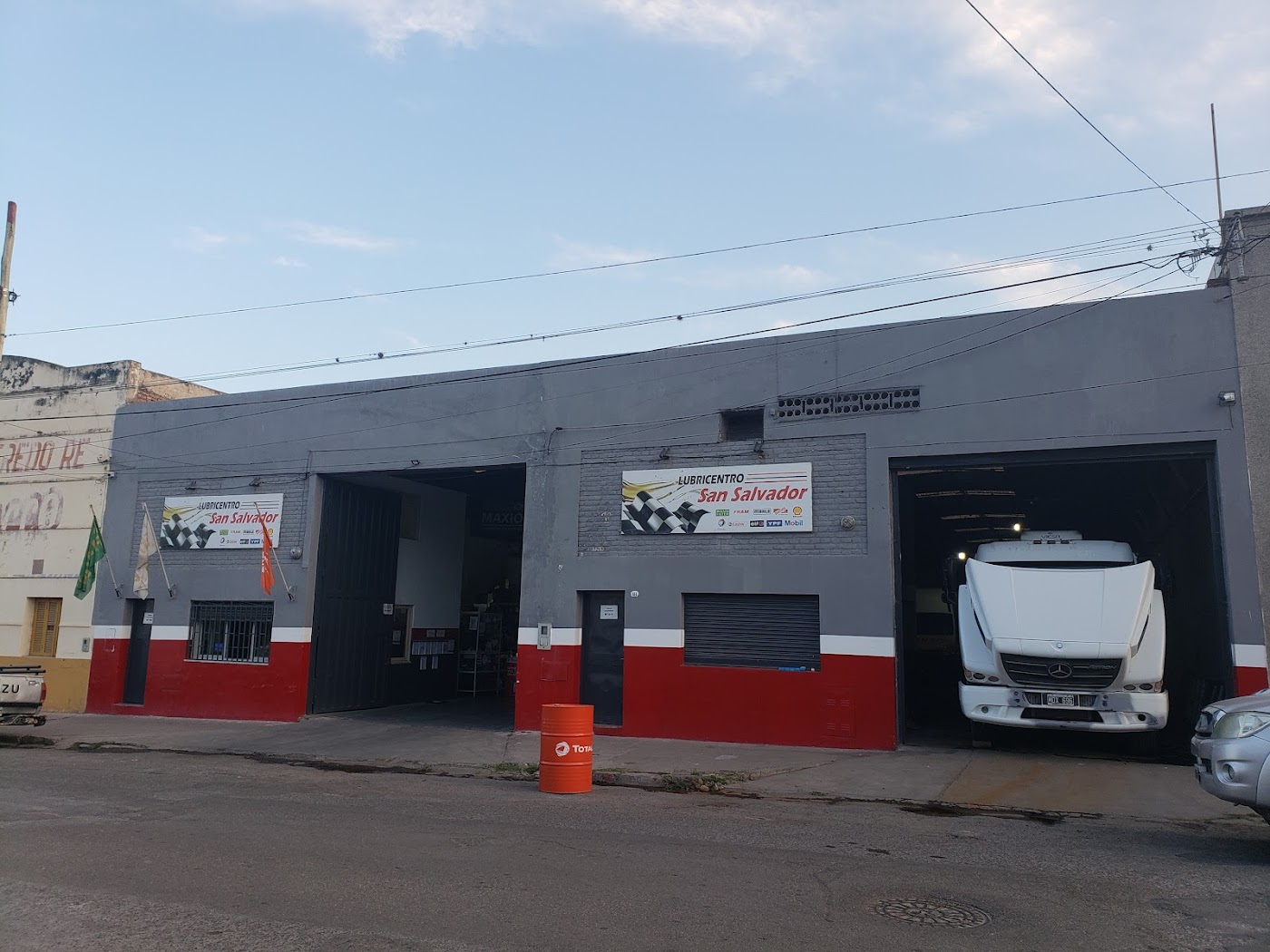 Lubricentro San Salvador