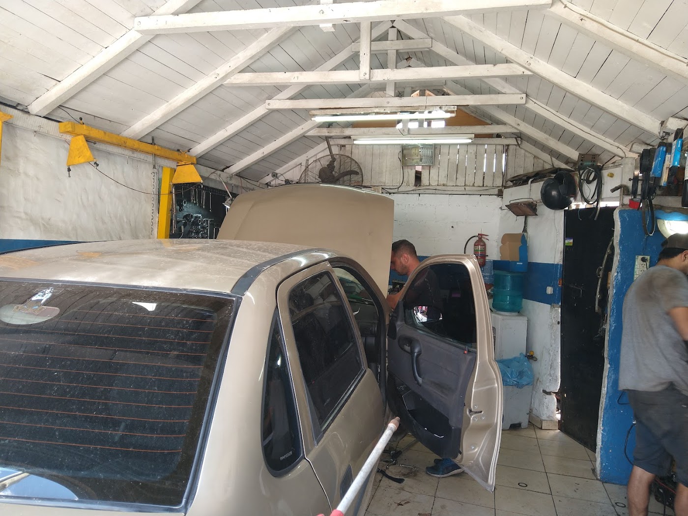 Mecánica y Electricidad MARTIN