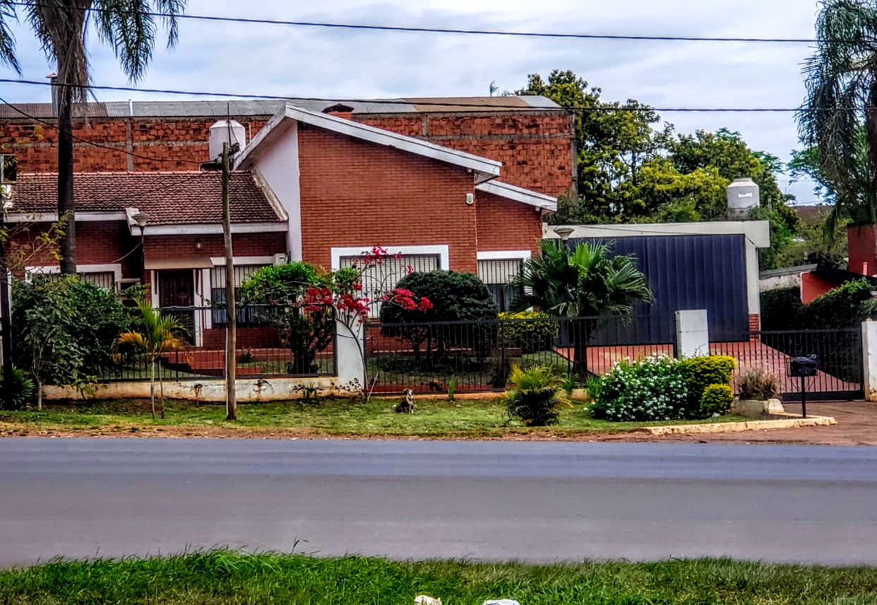 Nagomaq Empresa. Neumáticos y herramientas